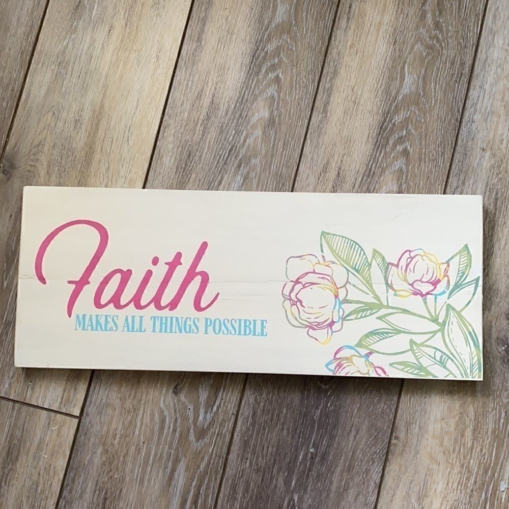 Hand Painted Faith over Fear Sign - Picture 2 of 7